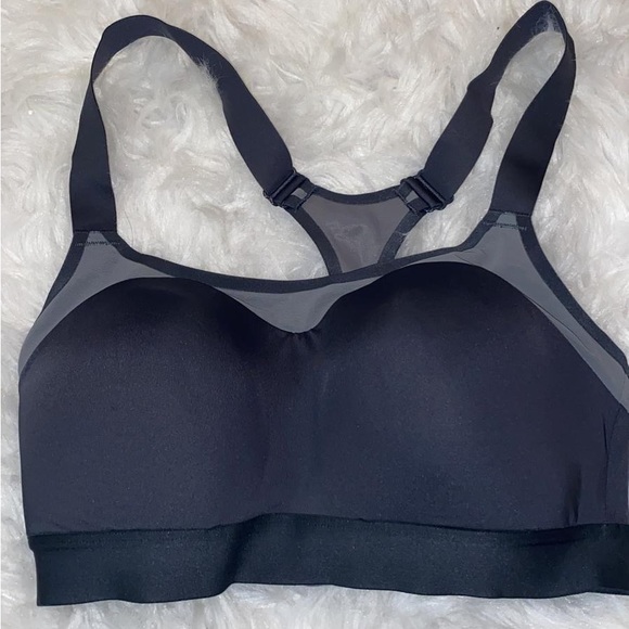 Dare Racerback Run Bra - Picture 9 of 10